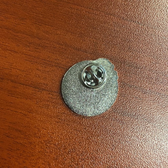 Japanese Waves Pin - Picture 3 of 4